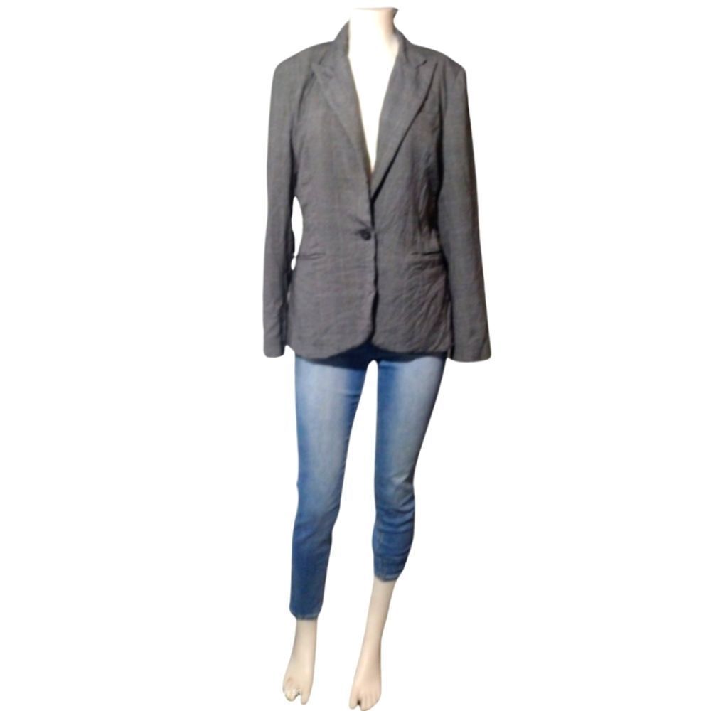 Norma Kamali Plaid Blazer Size Small Button Closure 2 functional pockets